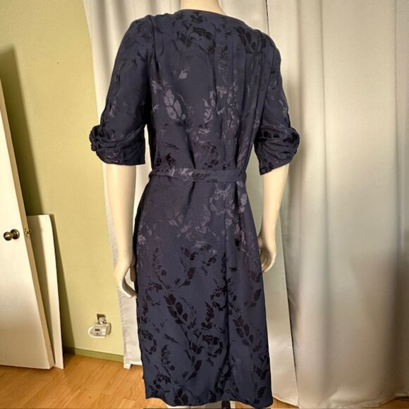 Chico’s Tie Waist Navy Blue Knee Length Pullover Dress Size Large - Picture 4 of 9